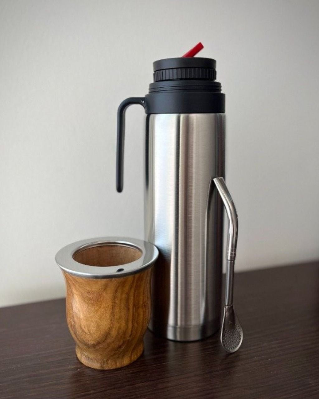 Combo Matero: Mate Camionero con grabado láser de regalo + Bombilla Pico Loro + Termo